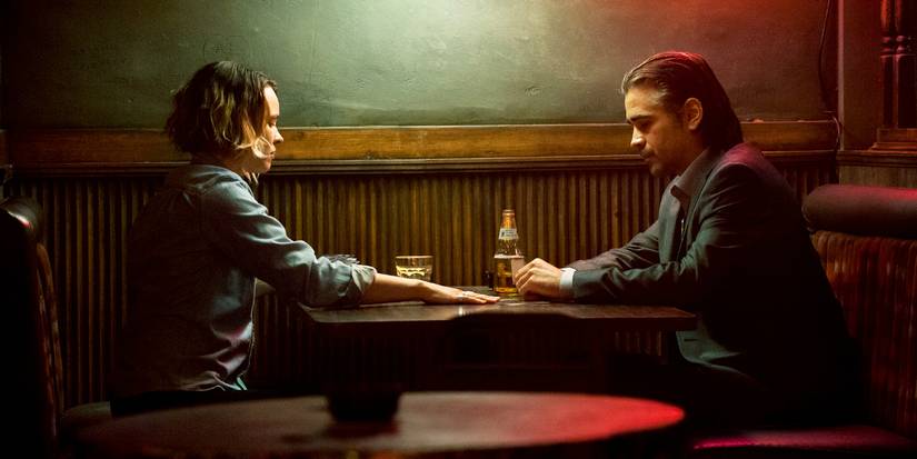 Ani (Rachel McAdams) y Ray (Colin Farrell) en un bar en la verdadera temporada 2 de detectives.