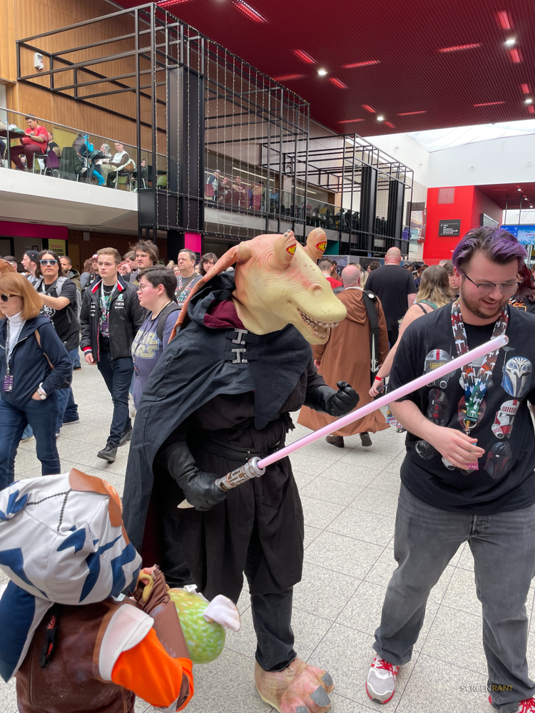 Darth Jar Jar Comes To Life In Superb Star Wars Cosplay darth-jar-jar-comes-to-life-in-superb-star-wars-cosplay