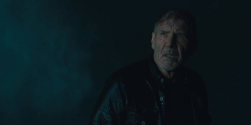 Бегущий по лезвию 2049